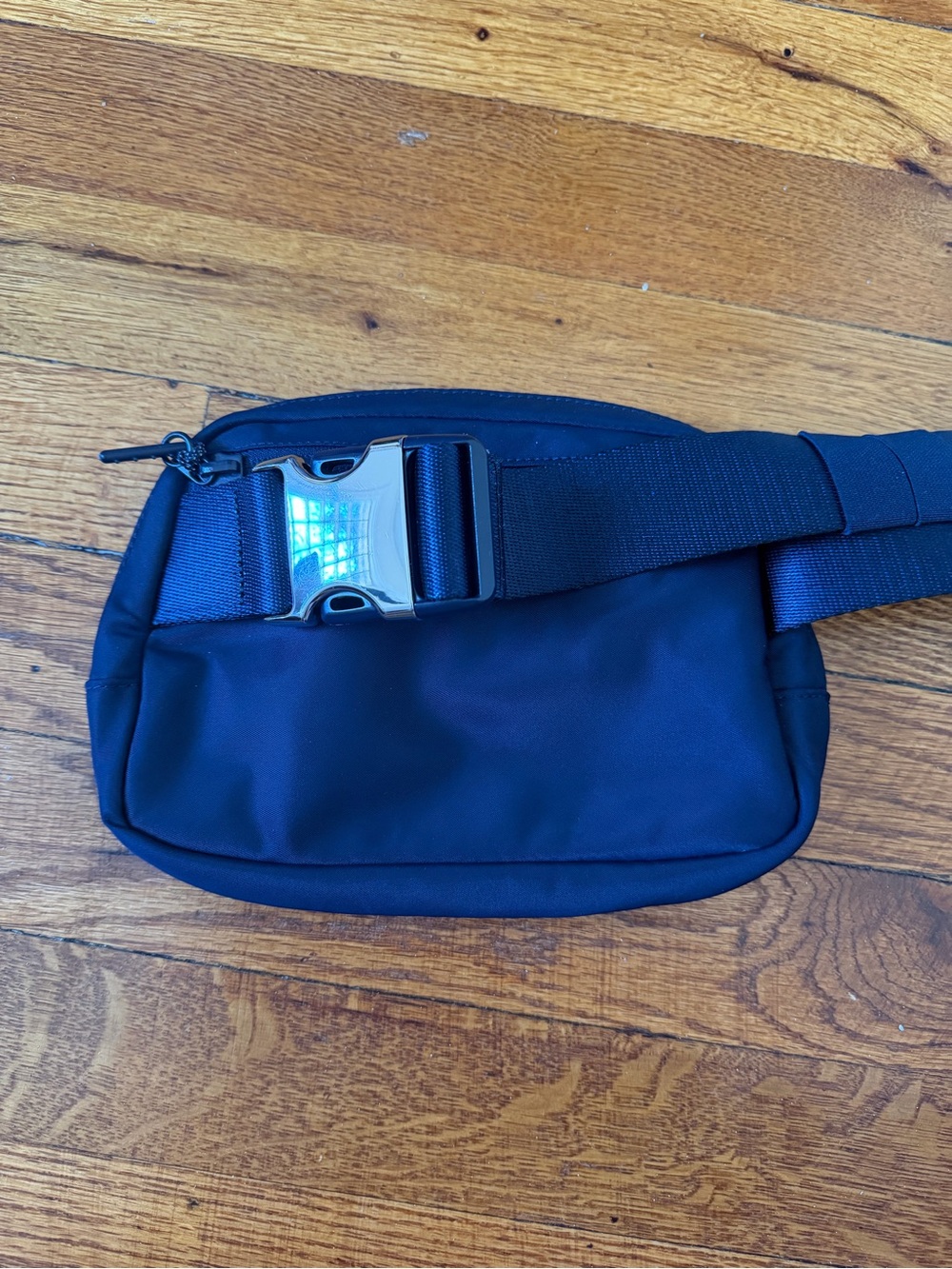 lululemon athletica Everywhere Belt Bag - Picture 4 of 12